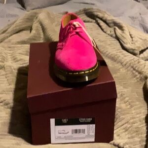 Beautiful and never worn!